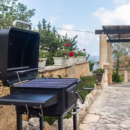 Serra Semesterbostad *