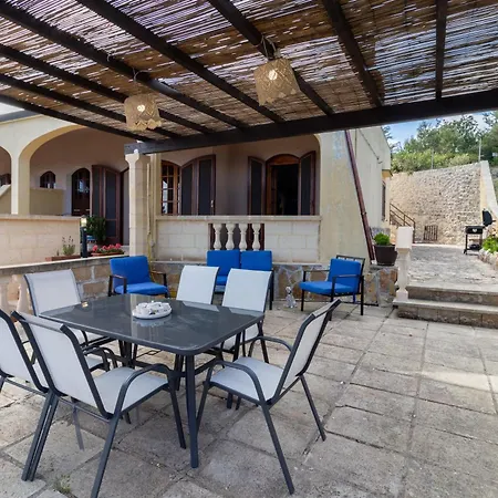 Vakantiehuis Serra *