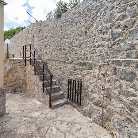 Serra Tatil Evi Marina Serra